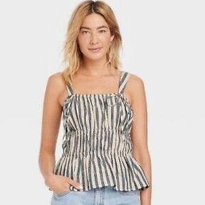 Universal Thread peplum tank top - women's S